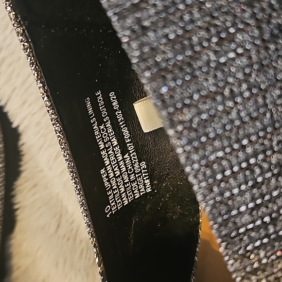 Womans sparkly silver loafers size 10 - Picture 3 of 3